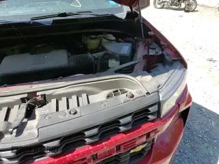 ✅ 2021 Chevrolet Silverado 1500 Custom • VIN: 3GCPYBEH6MG173072 • Lot: 55507785. Wystawiony na Copart z przebiegiem 68 034 mil. Bezpłatny archiwum sprzedaży aukcyjnych z USA i szczegółowy raport historii pojazdu na DreamBid. Zdjęcie 13.