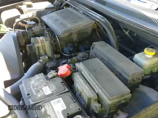 ✅ 2006 Jeep Commander • VIN: 1J8HH48N56C126051 • Lot: 42711962. Listed on IAAI with 210,509 mi. Free auction sales archive from the USA and detailed vehicle history report at DreamBid. Image 20.