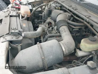 ✅ 2001 Ford F-350 • VIN: 1FTSF30S51EA69183 • Lot: 41533083. Listed on IAAI with 186,748 mi. Free auction sales archive from the USA and detailed vehicle history report at DreamBid. Image 13.