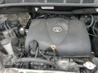 ✅ 2017 Toyota Sienna XLE • VIN: 5TDDZ3DC7HS165288 • Lot: 86472855. Wystawiony na Copart z przebiegiem 129 495 mil. Bezpłatny archiwum sprzedaży aukcyjnych z USA i szczegółowy raport historii pojazdu na DreamBid. Zdjęcie 13.