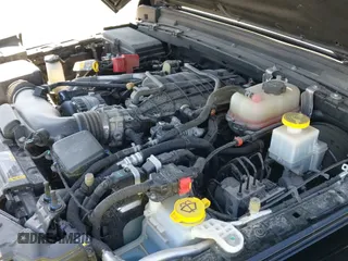 ✅ 2022 Jeep Gladiator Mojave • VIN: 1C6JJTEG9NL120031 • Lot: 40679926. Listed on IAAI with 17,654 mi. Free auction sales archive from the USA and detailed vehicle history report at DreamBid. Image 19.