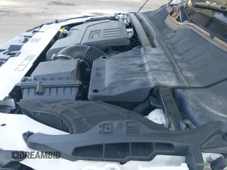 ✅ 2019 Land Rover Range Rover Evoque SE • VIN: SALVP2RX1KH339909 • Лот: 43224257. Опубликован ранее на IAAI с пробегом 65 724 миль. Бесплатный доступ к архиву аукционных продаж из США и подробный отчёт об истории автомобиля на DreamBid. Изображение 19.