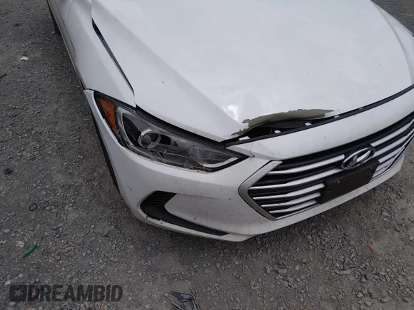 ✅ 2018 Hyundai Elantra Value Edition • VIN: 5NPD84LF6JH363781 • Лот: 45417606. Опубліковано раніше на IAAI з пробігом 163 904 миль. Безкоштовний доступ до архіву аукціонних продажів зі США та докладний звіт про історію автомобіля на DreamBid. Зображення 6.