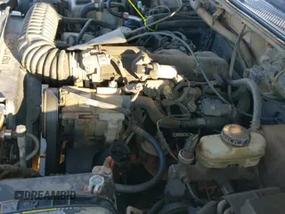 ✅ 1998 Mazda B-Series SE • VIN: 4F4YR16X8WTM20560 • Lot: 41281928. Listed on IAAI with 225,917 mi. Free auction sales archive from the USA and detailed vehicle history report at DreamBid. Image 19.