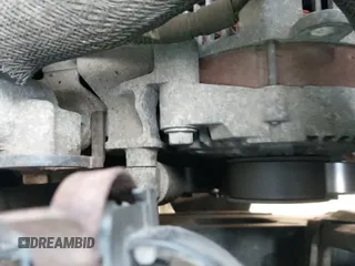 ✅ 2007 Saturn VUE I4 Hybrid • VIN: 5GZCZ33Z27S821466 • Lot: 41698403. Wystawiony na IAAI z przebiegiem 184 161 mil. Bezpłatny archiwum sprzedaży aukcyjnych z USA i szczegółowy raport historii pojazdu na DreamBid. Zdjęcie 19.