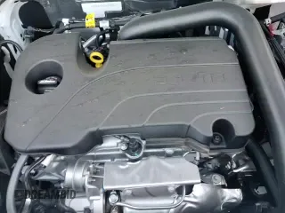 ✅ 2025 Chevrolet Equinox FWD LT • VIN: 3GNAXHEG7SL330381 • Lot: 64631865. Wystawiony na Copart z przebiegiem 1 462 mil. Bezpłatny archiwum sprzedaży aukcyjnych z USA i szczegółowy raport historii pojazdu na DreamBid. Zdjęcie 15.