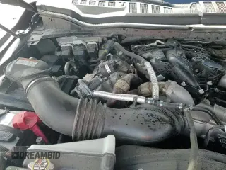 ✅ 2019 Ford F-350 XL • VIN: 1FT8W3DT2KEF39894 • Lot: 81595075. Wystawiony na Copart z przebiegiem 39 553 mil. Bezpłatny archiwum sprzedaży aukcyjnych z USA i szczegółowy raport historii pojazdu na DreamBid. Zdjęcie 15.