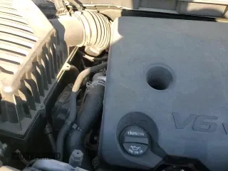 ✅ 2021 Buick Enclave Premium • VIN: 5GAERCKW9MJ175850 • Lot: 45655375. Listed on Copart with 71,605 mi. Free auction sales archive from the USA and detailed vehicle history report at DreamBid. Image 17.