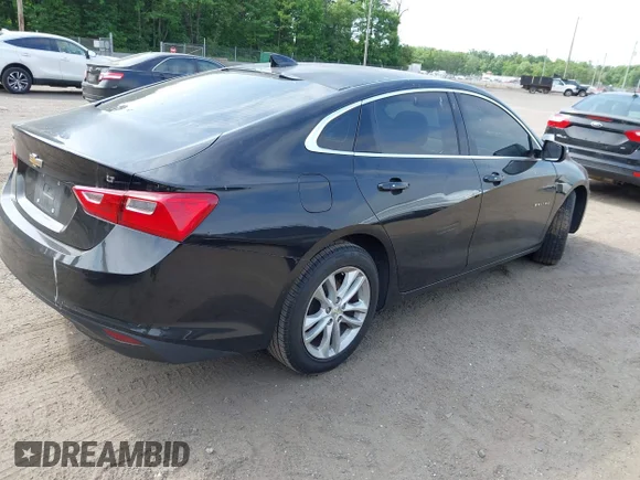 ✅ 2017 Chevrolet Malibu LT • VIN: 1G1ZE5ST1HF183990 • Lot: 45189866. Wystawiony na IAAI z przebiegiem 169 649 mil. Bezpłatny archiwum sprzedaży aukcyjnych z USA i szczegółowy raport historii pojazdu na DreamBid. Zdjęcie 4.