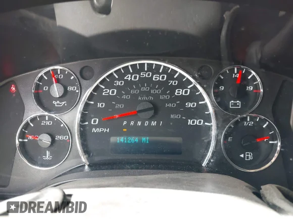 ✅ 2019 GMC Savana Cargo • VIN: 1GTW7AFG7K1302463 • Лот: 45600027. Опубліковано раніше на IAAI з пробігом 141 264 миль. Безкоштовний доступ до архіву аукціонних продажів зі США та докладний звіт про історію автомобіля на DreamBid. Зображення 7.