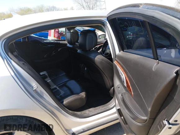 ✅ 2010 Buick LaCrosse CXL • VIN: 1G4GC5EG1AF180379 • Лот: 44820653. Опубліковано раніше на IAAI з пробігом 186 779 миль. Безкоштовний доступ до архіву аукціонних продажів зі США та докладний звіт про історію автомобіля на DreamBid. Зображення 8.