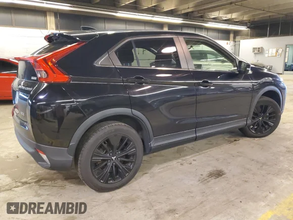 ✅ 2018 Mitsubishi Eclipse Cross LE • VIN: JA4AT4AA1JZ065991 • Лот: 43032605. Опубликован ранее на Copart с пробегом 69 145 миль. Бесплатный доступ к архиву аукционных продаж из США и подробный отчёт об истории автомобиля на DreamBid. Изображение 3.