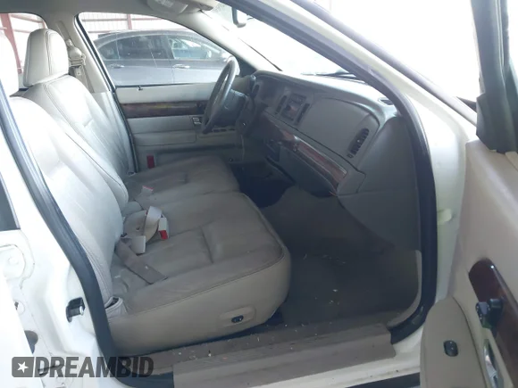 ✅ 2008 Mercury Grand Marquis LS • VIN: 2MEFM75V68X647073 • Lot: 44485030. Wystawiony na IAAI z przebiegiem 109 251 mil. Bezpłatny archiwum sprzedaży aukcyjnych z USA i szczegółowy raport historii pojazdu na DreamBid. Zdjęcie 5.