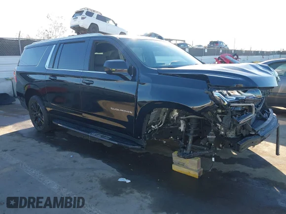 ✅ 2021 Chevrolet Suburban LT • VIN: 1GNSCCKD1MR143579 • Lot: 43863394. Wystawiony na IAAI z przebiegiem 55 065 mil. Bezpłatny archiwum sprzedaży aukcyjnych z USA i szczegółowy raport historii pojazdu na DreamBid. Zdjęcie 1.