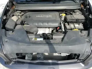 ✅ 2018 Jeep Cherokee Latitude Plus • VIN: 1C4PJMLBXJD606741 • Lot: 67196835. Wystawiony na Copart z przebiegiem 88 323 mil. Bezpłatny archiwum sprzedaży aukcyjnych z USA i szczegółowy raport historii pojazdu na DreamBid. Zdjęcie 16.