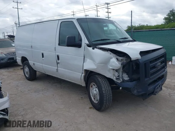 ✅ 2014 Ford Econoline Cargo Commercial • VIN: 1FTNE2EW6EDA48697 • Lot: 45228543. Wystawiony na IAAI z przebiegiem 183 888 mil. Bezpłatny archiwum sprzedaży aukcyjnych z USA i szczegółowy raport historii pojazdu na DreamBid. Zdjęcie 1.