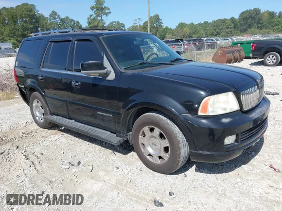 ✅ 2006 Lincoln Navigator Luxury • VIN: 5LMFU28506LJ26532 • Lot: 43350414. Listed on IAAI with 186,355 mi. Free auction sales archive from the USA and detailed vehicle history report at DreamBid. Image 1.