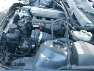 2002 BMW 3 Series 330i z VIN WBAEV53442KM18276, wystawiony jako IAAI lot #43183391 z przebiegiem 209 510 mil mil oraz . Historia ofert i sprzedaży dostępna na DreamBid. Obrazek 19.