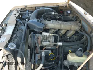 ✅ 1988 Ford Ranger • VIN: 1FTCR14TXJPB09796 • Lot: 42657375. Listed on IAAI with 67,118 mi. Free auction sales archive from the USA and detailed vehicle history report at DreamBid. Image 12.