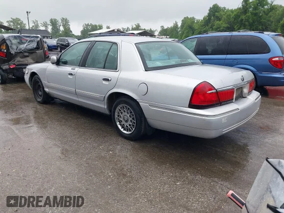✅ 2001 Mercury Grand Marquis GS • VIN: 2MEFM74W91X618246 • Lot: 42226130. Wystawiony na IAAI z przebiegiem 125 487 mil. Bezpłatny archiwum sprzedaży aukcyjnych z USA i szczegółowy raport historii pojazdu na DreamBid. Zdjęcie 3.