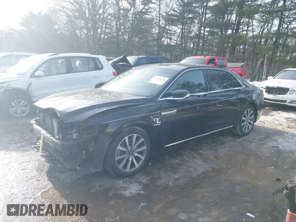 ✅ 2017 Lincoln Continental Livery • VIN: 1LN6L9HKXH5601583 • Lot: 41369670. Wystawiony na IAAI z przebiegiem 267 419 mil. Bezpłatny archiwum sprzedaży aukcyjnych z USA i szczegółowy raport historii pojazdu na DreamBid. Zdjęcie 2.