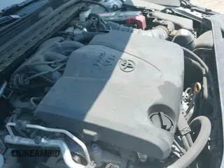 ✅ 2019 Toyota Camry XSE • VIN: 4T1BZ1HK5KU022917 • Lot: 42491417. Listed on IAAI with 64,473 mi. Free auction sales archive from the USA and detailed vehicle history report at DreamBid. Image 24.