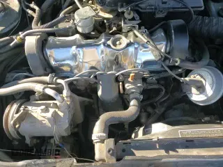 ✅ 1984 Plymouth Horizon • VIN: 1P3BM5482ED203336 • Lot: 86111164. Wystawiony na Copart z przebiegiem 97 988 mil. Bezpłatny archiwum sprzedaży aukcyjnych z USA i szczegółowy raport historii pojazdu na DreamBid. Zdjęcie 14.