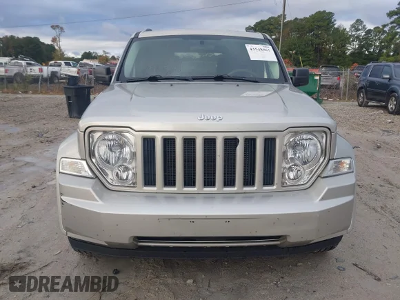 ✅ 2009 Jeep Liberty Sport • VIN: 1J8GN28K79W524265 • Lot: 43548061. Listed on IAAI with 123,863 mi. Free auction sales archive from the USA and detailed vehicle history report at DreamBid. Image 6.