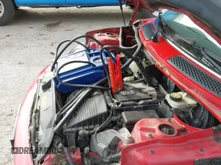 ✅ 2006 MINI Convertible • VIN: WMWRF33516TG16019 • Lot: 43695127. Wystawiony na IAAI z przebiegiem 158 669 mil. Bezpłatny archiwum sprzedaży aukcyjnych z USA i szczegółowy raport historii pojazdu na DreamBid. Zdjęcie 15.