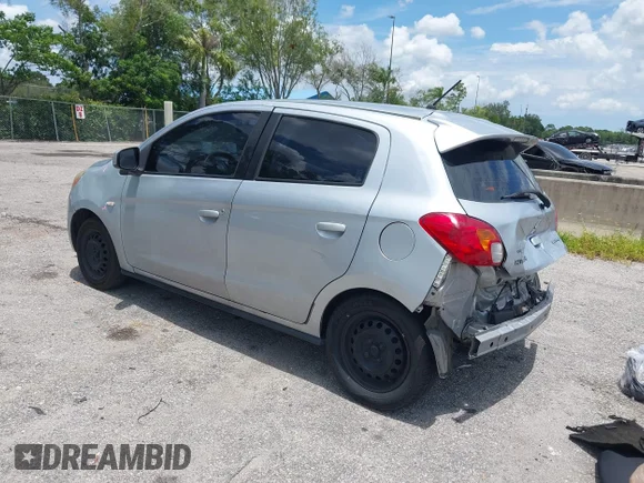 ✅ 2015 Mitsubishi Mirage DE • VIN: ML32A3HJ4FH038123 • Лот: 42725903. Опубліковано раніше на IAAI з пробігом 79 816 миль. Безкоштовний доступ до архіву аукціонних продажів зі США та докладний звіт про історію автомобіля на DreamBid. Зображення 3.