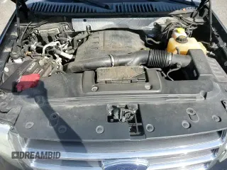 ✅ 2017 Ford Expedition XLT • VIN: 1FMJU1JT9HEA05652 • Lot: 85698025. Wystawiony na Copart z przebiegiem 119 482 mil. Bezpłatny archiwum sprzedaży aukcyjnych z USA i szczegółowy raport historii pojazdu na DreamBid. Zdjęcie 14.