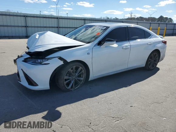 ✅ 2020 Lexus ES 350 F Sport • VIN: 58AGZ1B15LU071471 • Лот: 96224395. Опубліковано раніше на Copart з пробігом 99 109 миль. Безкоштовний доступ до архіву аукціонних продажів зі США та докладний звіт про історію автомобіля на DreamBid. Зображення 1.