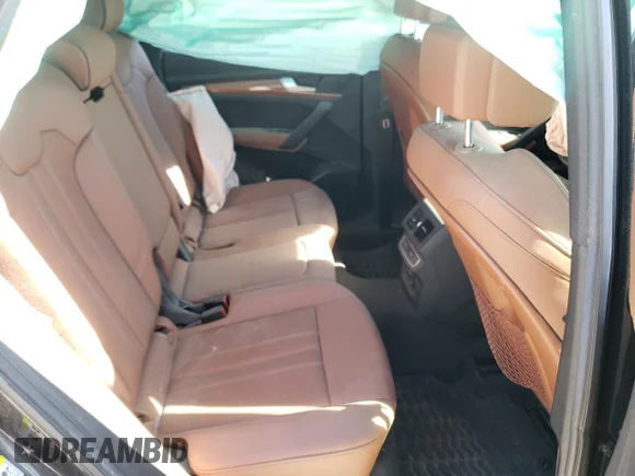✅ 2021 Audi Q5 • VIN: WA1BABFY1M2088348 • Лот: 64438962. Опубліковано раніше на Copart з пробігом Не вказано. Безкоштовний доступ до архіву аукціонних продажів зі США та докладний звіт про історію автомобіля на DreamBid. Зображення 6.