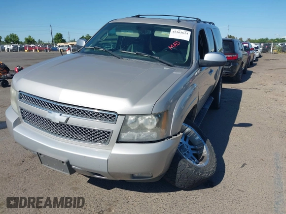 ✅ 2007 Chevrolet Suburban LT • VIN: 3GNFK16337G258151 • Lot: 45162624. Wystawiony na IAAI z przebiegiem 229 127 mil. Bezpłatny archiwum sprzedaży aukcyjnych z USA i szczegółowy raport historii pojazdu na DreamBid. Zdjęcie 17.