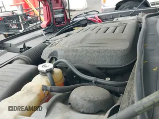 ✅ 2019 Dodge Challenger SXT • VIN: 2C3CDZAG5KH733780 • Lot: 43082021. Wystawiony na IAAI z przebiegiem 121 989 mil. Bezpłatny archiwum sprzedaży aukcyjnych z USA i szczegółowy raport historii pojazdu na DreamBid. Zdjęcie 20.