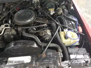 ✅ 1988 Cadillac Brougham • VIN: 1G6DW51Y2JR766782 • Лот: 83797924. Опубликован ранее на Copart с пробегом 63 601 миль. Бесплатный доступ к архиву аукционных продаж из США и подробный отчёт об истории автомобиля на DreamBid. Изображение 13.