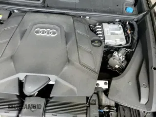 ✅ 2021 Audi Q8 Prestige • VIN: WA1FVAF1XMD012411 • Lot: 61465955. Listed on Copart with 34,894 mi. Free auction sales archive from the USA and detailed vehicle history report at DreamBid. Image 14.