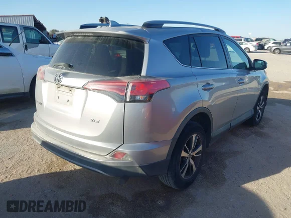 ✅ 2017 Toyota RAV4 XLE • VIN: 2T3WFREV7HW380821 • Lot: 44152983. Listed on IAAI with 112,271 mi. Free auction sales archive from the USA and detailed vehicle history report at DreamBid. Image 4.