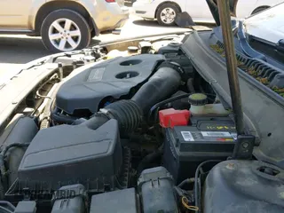 ✅ 2015 Lincoln MKZ • VIN: 3LN6L2J96FR625761 • Lot: 42235387. Wystawiony na IAAI z przebiegiem 132 183 mil. Bezpłatny archiwum sprzedaży aukcyjnych z USA i szczegółowy raport historii pojazdu na DreamBid. Zdjęcie 19.