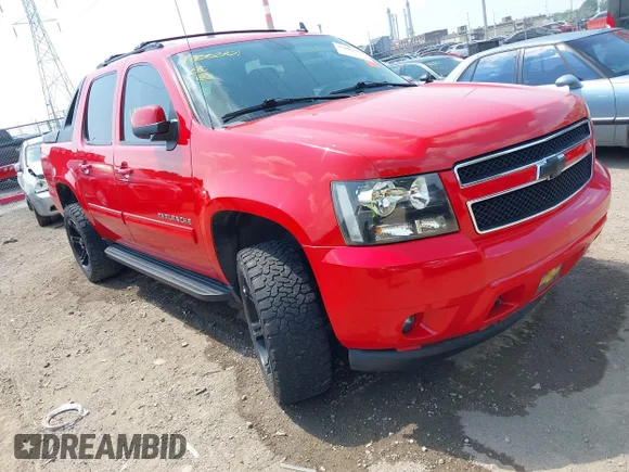 ✅ 2011 Chevrolet Avalanche LS • VIN: 3GNTKEE30BG287546 • Lot: 43002771. Wystawiony na IAAI z przebiegiem 184 347 mil. Bezpłatny archiwum sprzedaży aukcyjnych z USA i szczegółowy raport historii pojazdu na DreamBid. Zdjęcie 1.