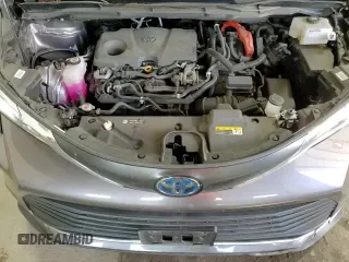 ✅ 2021 Toyota Sienna XLE • VIN: 5TDYSKFC2MS015192 • Lot: 85126635. Listed on Copart with 37,552 mi. Free auction sales archive from the USA and detailed vehicle history report at DreamBid. Image 14.