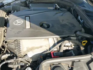 ✅ 2015 Mercedes-Benz C 300 • VIN: 55SWF4JB8FU043509 • Lot: 43616990. Wystawiony na IAAI z przebiegiem 190 444 mil. Bezpłatny archiwum sprzedaży aukcyjnych z USA i szczegółowy raport historii pojazdu na DreamBid. Zdjęcie 19.