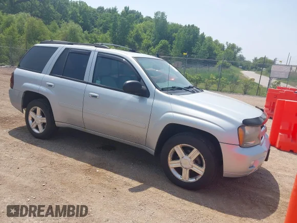 ✅ 2008 Chevrolet TrailBlazer 3LT • VIN: 1GNDT13SX82125879 • Lot: 42508014. Listed on IAAI with 200,390 mi. Free auction sales archive from the USA and detailed vehicle history report at DreamBid. Image 1.
