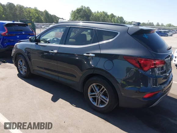 ✅ 2017 Hyundai Santa Fe 2.4L • VIN: 5XYZU3LB9HG461701 • Lot: 45027188. Wystawiony na IAAI z przebiegiem 133 257 mil. Bezpłatny archiwum sprzedaży aukcyjnych z USA i szczegółowy raport historii pojazdu na DreamBid. Zdjęcie 3.