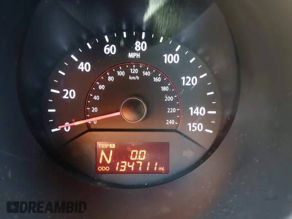 ✅ 2013 Kia Sorento LX • VIN: 5XYKT3A1XDG330124 • Lot: 44825028. Wystawiony na IAAI z przebiegiem 134 711 mil. Bezpłatny archiwum sprzedaży aukcyjnych z USA i szczegółowy raport historii pojazdu na DreamBid. Zdjęcie 7.