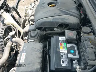 ✅ 2019 Hyundai Elantra • VIN: KMHH35LE5KU096729 • Лот: 42879943. Опубликован ранее на IAAI с пробегом 95 844 миль. Бесплатный доступ к архиву аукционных продаж из США и подробный отчёт об истории автомобиля на DreamBid. Изображение 20.