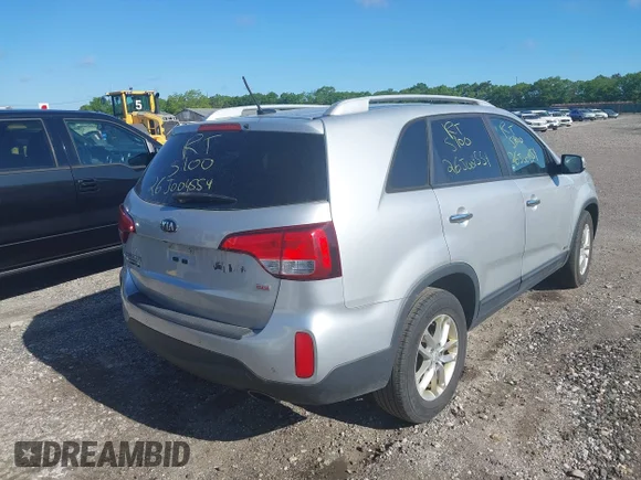 ✅ 2014 Kia Sorento LX • VIN: 5XYKTDA76EG535242 • Лот: 45243396. Опубликован ранее на IAAI с пробегом Не указан. Бесплатный доступ к архиву аукционных продаж из США и подробный отчёт об истории автомобиля на DreamBid. Изображение 4.