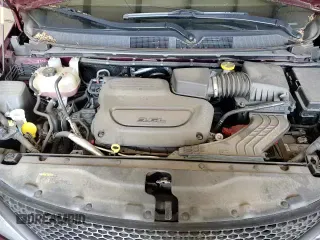 ✅ 2019 Chrysler Pacifica L • VIN: 2C4RC1AG0KR675386 • Lot: 55100805. Wystawiony na Copart z przebiegiem 48 563 mil. Bezpłatny archiwum sprzedaży aukcyjnych z USA i szczegółowy raport historii pojazdu na DreamBid. Zdjęcie 16.