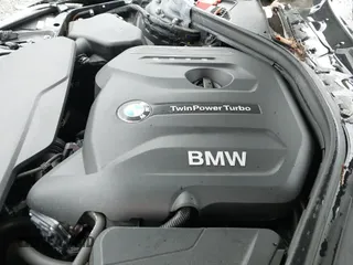 ✅ 2017 BMW 4 Series 430i xDrive • VIN: WBA4R9C31HK878910 • Lot: 42329500. Wystawiony na IAAI z przebiegiem 31 316 mil. Bezpłatny archiwum sprzedaży aukcyjnych z USA i szczegółowy raport historii pojazdu na DreamBid. Zdjęcie 19.