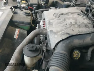 ✅ 1999 Ford Crown Victoria • VIN: 2FAFP73W0XX118372 • Lot: 41969719. Wystawiony na IAAI z przebiegiem 118 830 mil. Bezpłatny archiwum sprzedaży aukcyjnych z USA i szczegółowy raport historii pojazdu na DreamBid. Zdjęcie 20.